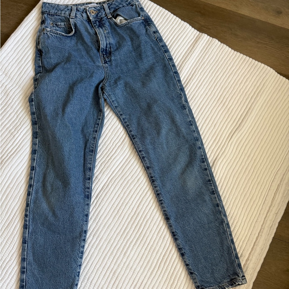 Zara Distressed Blue Denim Jeans